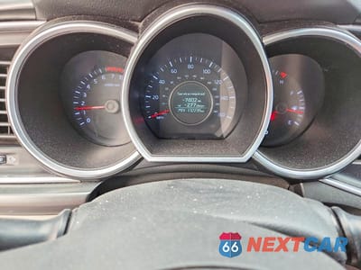 Zdjęcie 9 z 12 samochodu: 2014 KIA OPTIMA LX VIN:5XXGM4A71EG324974 - miniatura