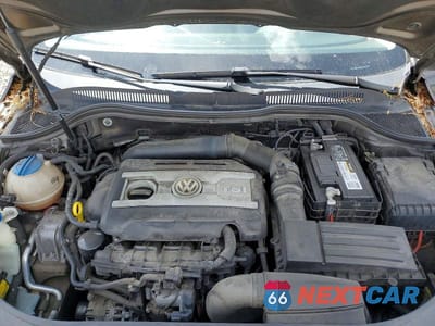 Zdjęcie 11 z 12 samochodu: 2016 VOLKSWAGEN CC BASE VIN:WVWBN7AN4GE519711 - miniatura