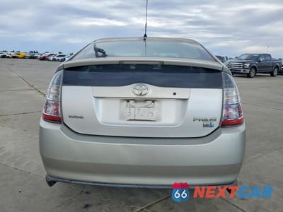 Zdjęcie 6 z 12 samochodu: 2004 TOYOTA PRIUS BASE VIN:JTDKB20U840094507 - miniatura