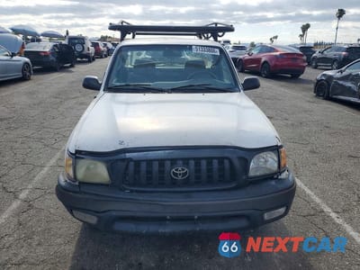 Piąte zdjęcie samochodu w środku: 2002 TOYOTA TACOMA BASE VIN:5TENL42N02Z098768 - miniatura