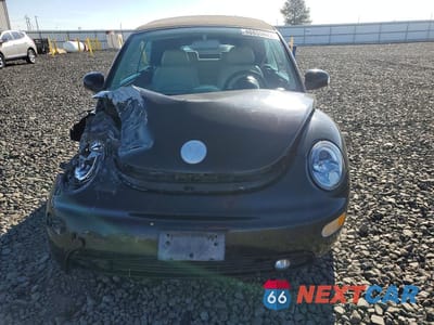 Piąte zdjęcie samochodu w środku: 2003 VOLKSWAGEN NEW BEETLE GLS VIN:3VWCK21YX3M317841 - miniatura
