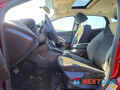 Zdjęcie 7 z 12 samochodu: 2013 FORD FOCUS VIN:1FADP3F26DL206361 - miniatura