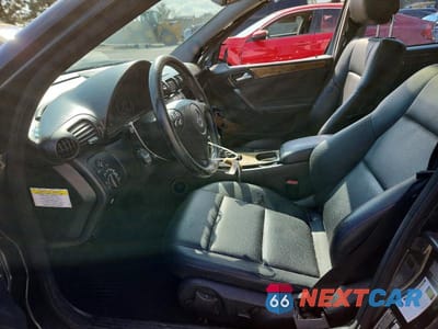 Zdjęcie 7 z 12 samochodu: 2007 MERCEDES-BENZ C 230 VIN:WDBRF52H97F908040 - miniatura