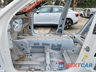 Zdjęcie 7 z 12 samochodu: 2025 VOLVO XC90 ULTRA VIN:YV4H60PG6S1363613 - miniatura