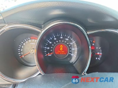 Zdjęcie 9 z 12 samochodu: 2013 KIA OPTIMA LX VIN:5XXGM4A73DG204009 - miniatura