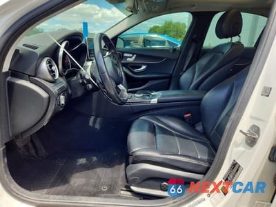 Zdjęcie 7 z 12 samochodu: 2017 MERCEDES-BENZ C 300 4MATIC VIN:55SWF4KB6HU192616 - miniatura