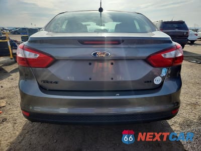 Zdjęcie 6 z 11 samochodu: 2012 FORD FOCUS SEL VIN:1FAHP3H24CL184776 - miniatura