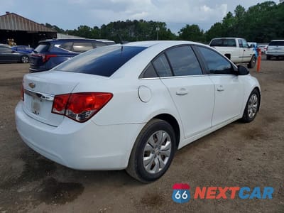 Trzecie zdjęcie samochodu z tyłu: 2012 CHEVROLET CRUZE LS VIN:1G1PC5SH4C7192808 - miniatura