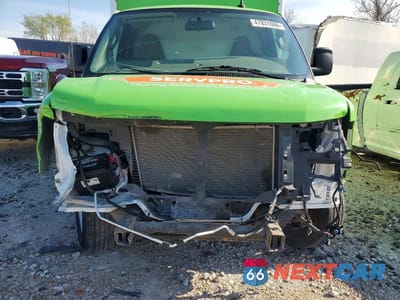 Zdjęcie 9 z 10 samochodu: 2023 CHEV EXPRESS G3500 VIN:1GB0GRF72P1122260 - miniatura