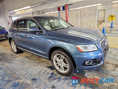 Czwarte zdjęcie samochodu z boku: 2016 AUDI Q5 PREMIUM PLUS VIN:WA1L2AFP6GA015795 - miniatura