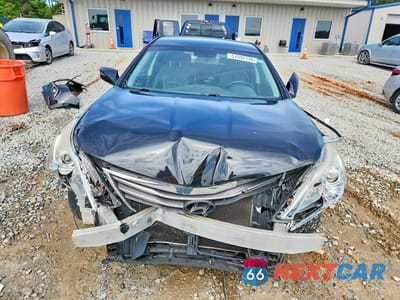 Piąte zdjęcie samochodu w środku: 2017 HYUNDAI AZERA BASE VIN:KMHFG4JG3HA574666 - miniatura