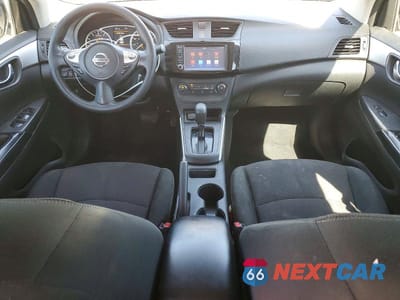 Zdjęcie 8 z 12 samochodu: 2019 NISSAN SENTRA S VIN:3N1AB7AP8KY346652 - miniatura