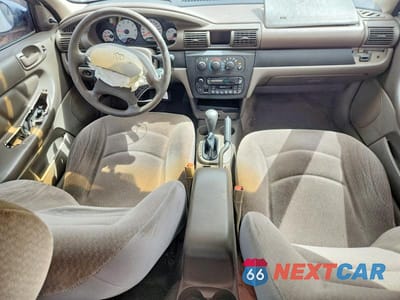 Zdjęcie 8 z 12 samochodu: 2003 DODGE STRATUS SE VIN:1B3EL36X83N590556 - miniatura