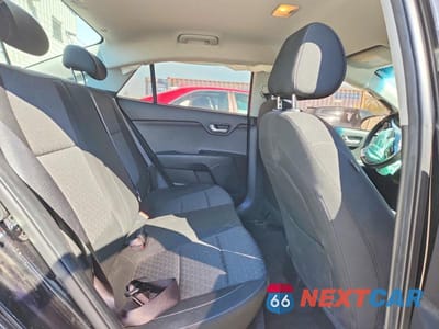 Zdjęcie 10 z 13 samochodu: 2020 KIA RIO S VIN:3KPA24AD3LE296022 - miniatura