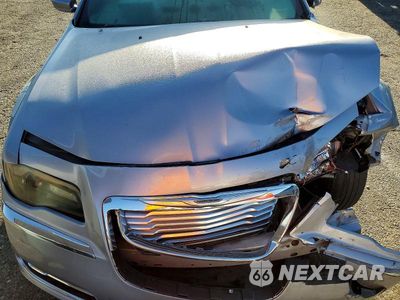 Zdjęcie 11 z 12 samochodu: 2014 CHRYSLER 300 VIN:2C3CCAAGXEH335957 - miniatura