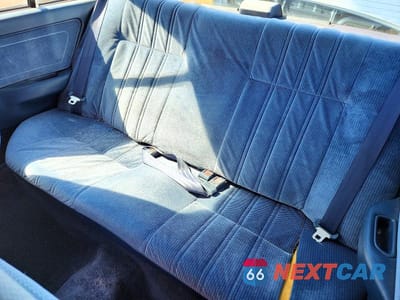 Zdjęcie 10 z 12 samochodu: 1988 HONDA CIVIC DX VIN:1HGED3649JA040791 - miniatura
