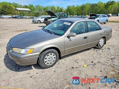 1999 TOYOTA CAMRY LE 4T1BG28K4XU592667 - główne zdjęcie licytacji z USA - miniatura