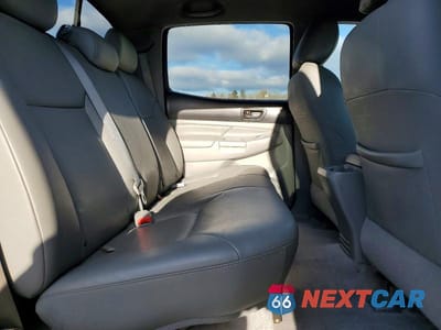Zdjęcie 10 z 11 samochodu: 2011 TOYOTA TACOMA V6 VIN:3TMMU4FN4BM036354 - miniatura