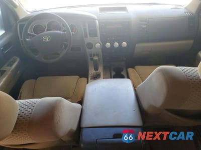 Zdjęcie 8 z 13 samochodu: 2008 TOYOTA TUNDRA SR5 VIN:5TFRV54178X049305 - miniatura