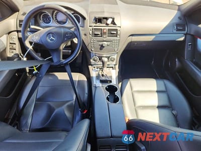 Zdjęcie 8 z 13 samochodu: 2009 MERCEDES-BENZ C 230 4MATIC VIN:WDDGF85X69F286907 - miniatura
