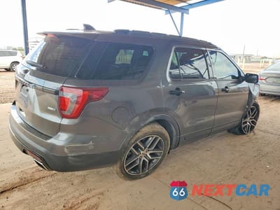 Trzecie zdjęcie samochodu z tyłu: 2017 FORD EXPLORER SPORT VIN:1FM5K8GTXHGD90974 - miniatura