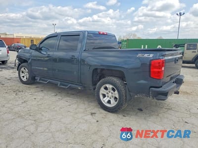 Drugie zdjęcie samochodu z przodu: 2018 CHEVROLET SILVERADO K1500 LT VIN:3GCUKREC4JG233329 - miniatura