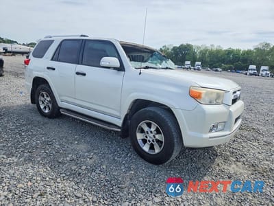 Czwarte zdjęcie samochodu z boku: 2013 TOYOTA 4RUNNER SR5 VIN:JTEZU5JR8D5058187 - miniatura