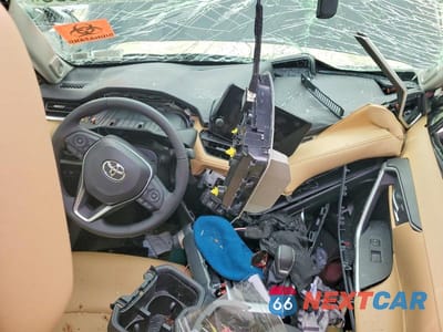 Zdjęcie 8 z 12 samochodu: 2025 TOYOTA RAV4 HYBRID XLE PREMIUM VIN:JTMB6RFV9SD167144 - miniatura