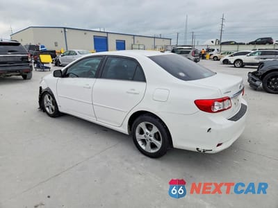 Drugie zdjęcie samochodu z przodu: 2013 TOYOTA COROLLA LE VIN:5YFBU4EE8DP113425 - miniatura