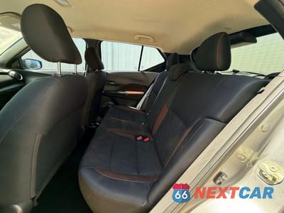 Zdjęcie 6 z 14 samochodu: 2020 NISSAN KICKS SR VIN:3N1CP5DV4LL548539 - miniatura