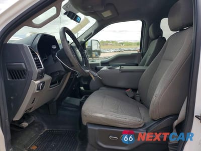 Zdjęcie 7 z 12 samochodu: 2018 FORD F350 SUPER DUTY VIN:1FT8W3BT7JEB65722 - miniatura
