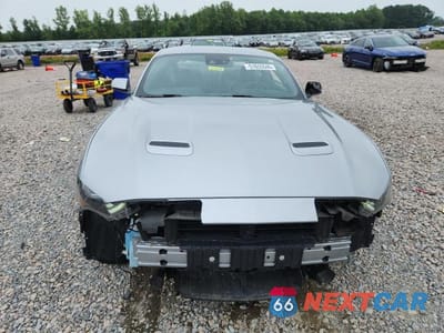 Piąte zdjęcie samochodu w środku: 2023 FORD MUSTANG VIN:1FA6P8TH5P5105092 - miniatura