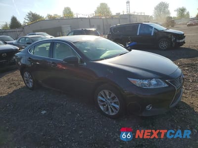 Czwarte zdjęcie samochodu z boku: 2015 LEXUS ES 300H VIN:JTHBW1GG8F2093796 - miniatura