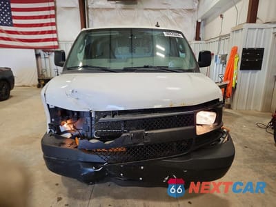 Piąte zdjęcie samochodu w środku: 2016 CHEV EXPRESS G2500 VIN:1GCWGAFF1G1214345 - miniatura