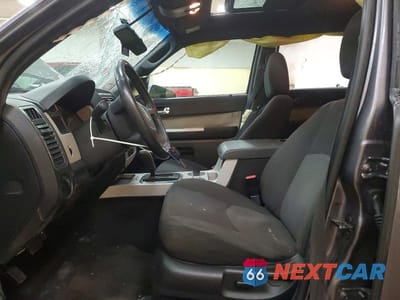 Zdjęcie 7 z 13 samochodu: 2009 MERCURY MARINER VIN:4M2CU91G99KJ14186 - miniatura
