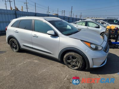 Czwarte zdjęcie samochodu z boku: 2018 KIA NIRO LX VIN:KNDCB3LC0J5155828 - miniatura