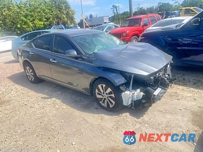 2023 NISSAN ALTIMA S 1N4BL4BV1PN386270 - główne zdjęcie licytacji z USA - miniatura