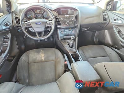 Zdjęcie 8 z 12 samochodu: 2018 FORD FOCUS SE VIN:1FADP3FEXJL247131 - miniatura