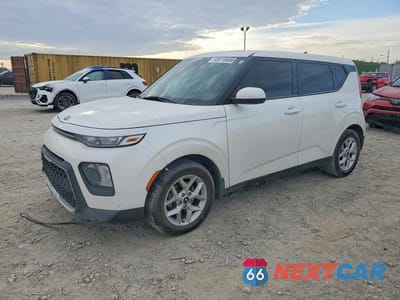 2020 KIA SOUL S KNDJ23AU0L7721707 - główne zdjęcie licytacji z USA - miniatura