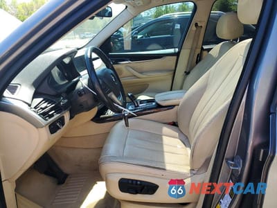 Zdjęcie 7 z 13 samochodu: 2015 BMW X5 XDRIVE35I VIN:5UXKR0C50F0K60704 - miniatura
