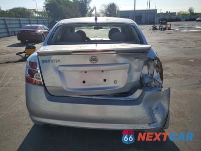 Zdjęcie 6 z 12 samochodu: 2010 NISSAN SENTRA 2.0 VIN:3N1AB6AP7AL651095 - miniatura