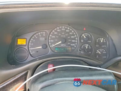 Zdjęcie 9 z 12 samochodu: 2002 CHEVROLET SILVERADO C1500 VIN:2GCEC19T921249758 - miniatura