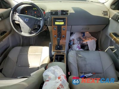 Zdjęcie 8 z 12 samochodu: 2008 VOLVO S40 2.4I VIN:YV1MS390982369322 - miniatura