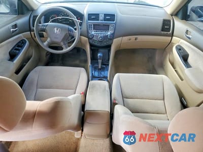 Zdjęcie 8 z 12 samochodu: 2007 HONDA ACCORD SE VIN:JHMCM56347C018833 - miniatura