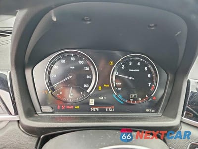 Zdjęcie 9 z 12 samochodu: 2021 BMW X1 XDRIVE28I VIN:WBXJG9C04M5S15764 - miniatura