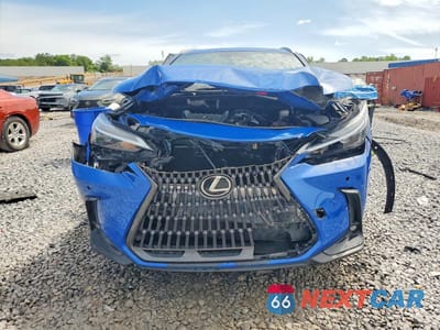 Piąte zdjęcie samochodu w środku: 2022 LEXUS NX 350 VIN:JTJGGCEZ7N2004896 - miniatura