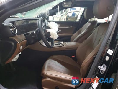 Zdjęcie 7 z 13 samochodu: 2020 MERCEDES-BENZ E 350 4MATIC VIN:W1KZF8EB8LA829644 - miniatura