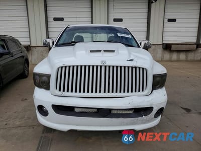 Piąte zdjęcie samochodu w środku: 2002 DODGE RAM VIN:1D7HU18Z02J125146 - miniatura