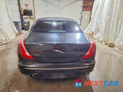 Zdjęcie 6 z 12 samochodu: 2012 JAGUAR XJL VIN:SAJWA2GB7CLV30139 - miniatura