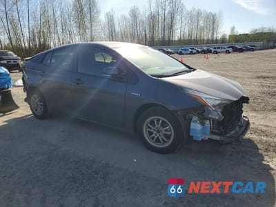 Czwarte zdjęcie samochodu z boku: 2017 TOYOTA PRIUS TWO VIN:JTDKBRFU3H3578802 - miniatura